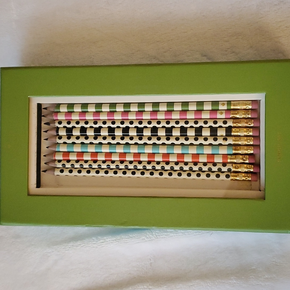 NIB Kate Spade Dot the I's Pencil set